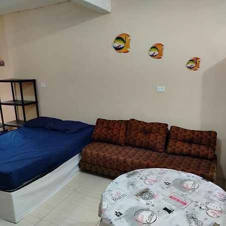 kitnetes Recanto da Família Gomes Caraguatatuba Exterior foto